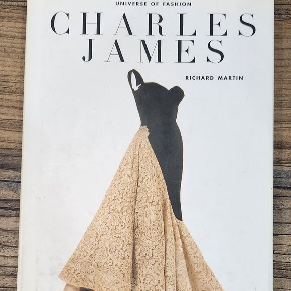 4x High Fashion Books: BALENCIAGA, CHARLES JAMES, DIOR, CHANEL - Picture 6 of 14